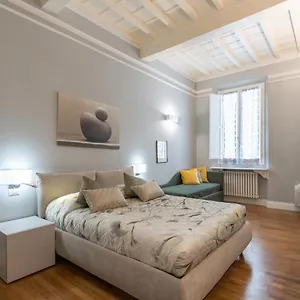 Apartment Deluxe Corso 5 Florence