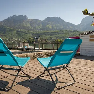 La Baie Des Voiles Pieds Dans L'eau, 12 Apts Du Au Duplex By Location Annecy, Lla Selections Appartement Duingt
